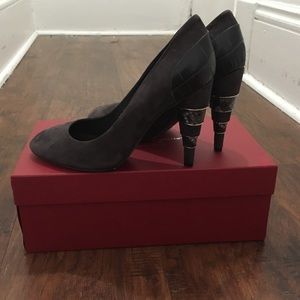 Final💥Salvatore Ferragamo Snake Embossed Pump